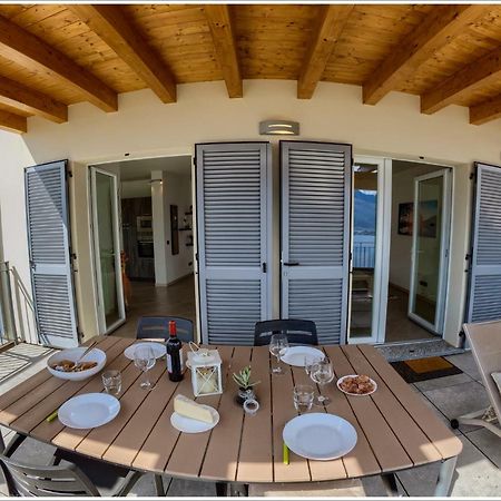 Lake View Terrace Villa Vercana Esterno foto